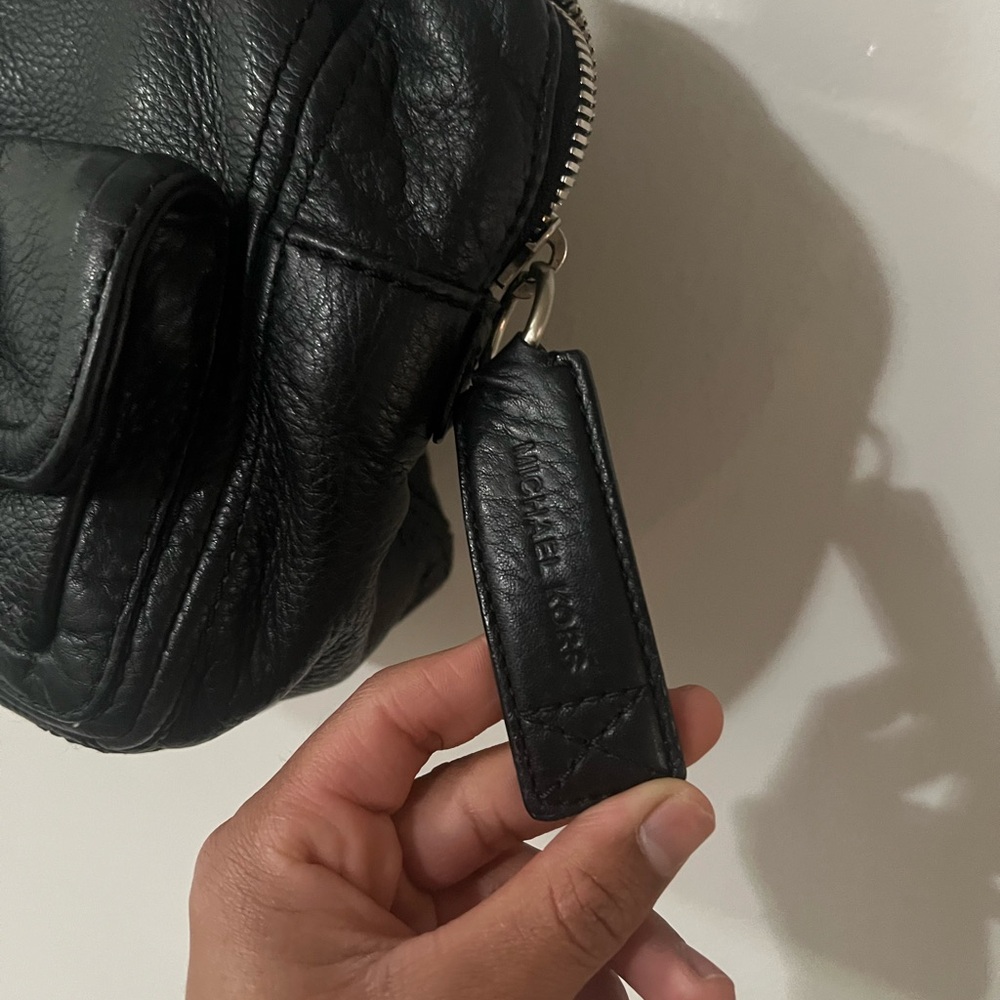 Vintage Michael Kors Black Leather Shoulder Bag - Picture 6 of 10